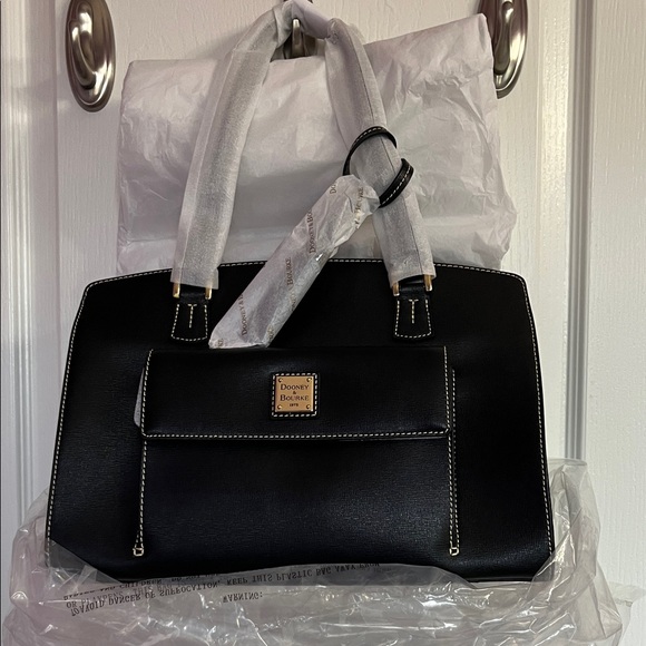 Dooney & Bourke Handbags - Dooney & Bourke Florentine Leather Shoulder Bag Factory Packaging